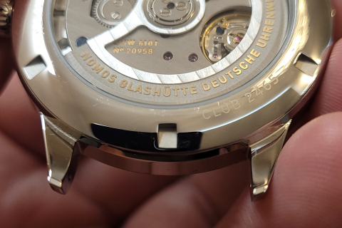 Nomos Club Neomatik 42 Blue Ref. 782 – nowoczesny modernizm z Glashütte - zdjecie nr 3