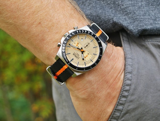 lorus chronograph rt355gx9